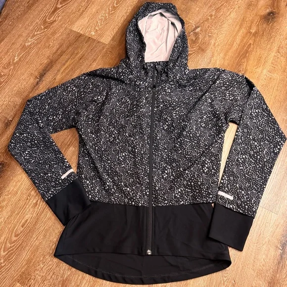 Sweaty Betty Fast Track Running Jacket - Picture 5 of 12